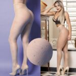 Meia arrastão com strass cor da pele nude - Imagem 3